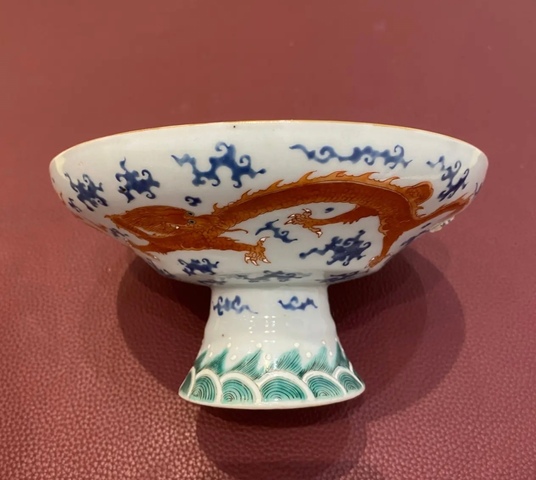 古玩陶瓷龍紋高足盤真品鑒賞圖
