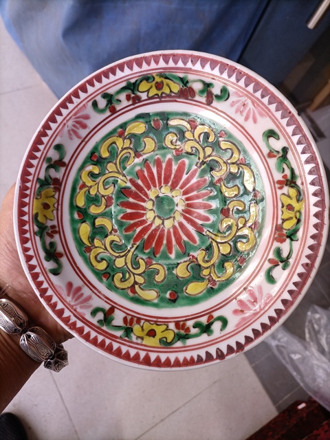 古玩陶瓷五彩花卉紋盤拍賣，當前價格1800元