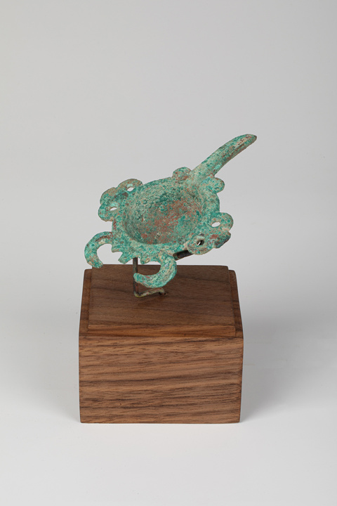 古玩雜項【古代藝術品收藏】宋元. 青 銅 油燈(法國盧浮宮博物館同款)拍賣，當前價格1888元