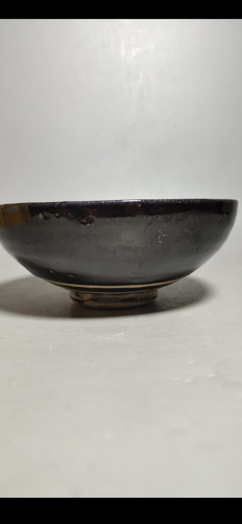 古玩陶瓷元末明初時期黑釉碗真品鑒賞圖