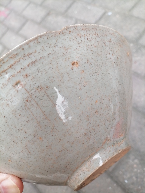 古玩陶瓷影青花口刻花碗真品鑒賞圖