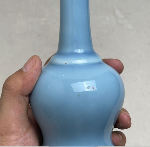 古玩陶瓷天藍釉瓶真品鑒賞圖