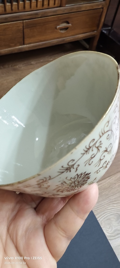 古玩陶瓷金彩花卉蓋碗真品鑒賞圖