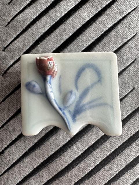 古玩陶瓷青花釉里紅硯滴真品鑒賞圖