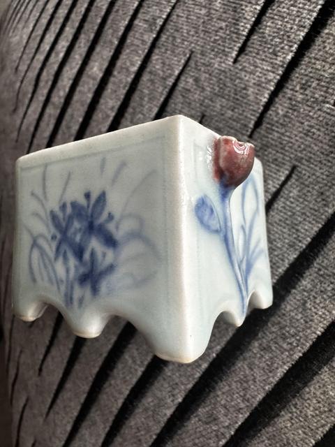 古玩陶瓷青花釉里紅硯滴真品鑒賞圖