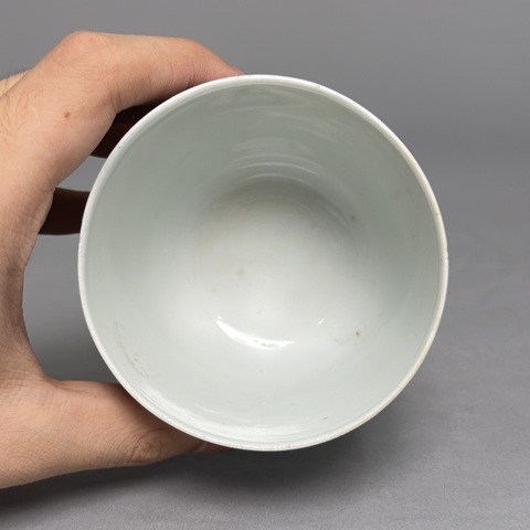 古玩陶瓷清末民初·粉彩賈昌斗雞詩(shī)文杯   真品鑒賞圖