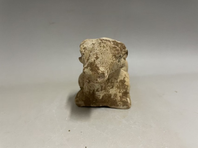 古玩陶瓷隋唐·青釉羊拍賣，當前價格3000元
