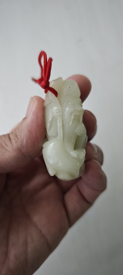 古玩玉器和田玉壽星題材掛件真品鑒賞圖