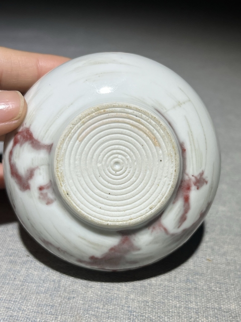 古玩陶瓷釉里紅山水紋蚊香底尊真品鑒賞圖