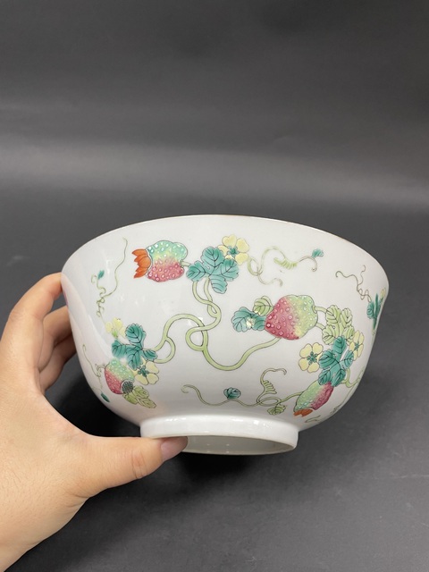 古玩陶瓷粉彩癩瓜碗真品鑒賞圖