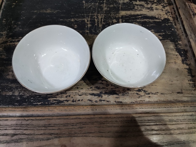 古玩陶瓷解放初期景德鎮粉彩龍鳳吉語紋小碗一對拍賣,當前價格188元