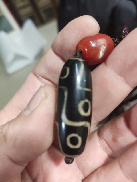 古玩玉器瑪瑙工藝品天珠拍賣(mài)，當(dāng)前價(jià)格188元