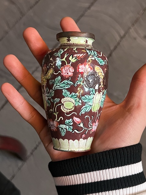 古玩陶瓷銅胎畫琺瑯小瓶真品鑒賞圖