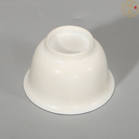 古玩陶瓷白釉碗真品鑒賞圖