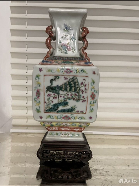 古玩陶瓷花鳥紋粉彩瓶真品鑒賞圖