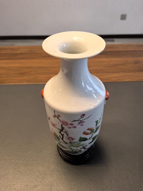 古玩陶瓷民國刷花瓶真品鑒賞圖