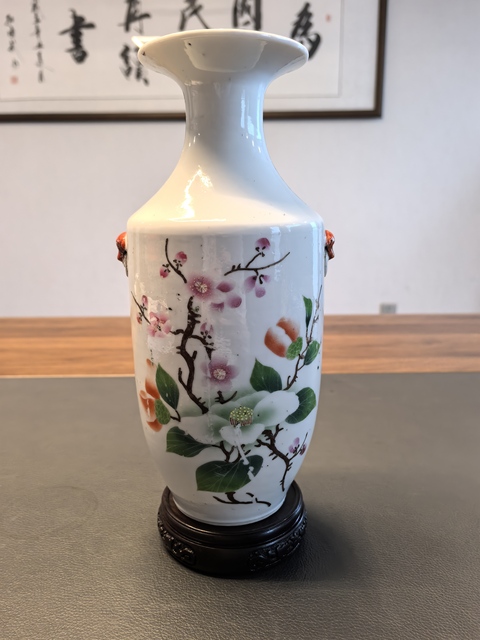 古玩陶瓷民國刷花瓶真品鑒賞圖