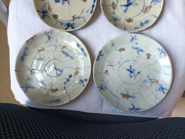 古玩陶瓷清代如意靈芝紋青花盤拍賣，當前價格68元