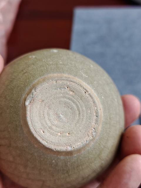 古玩陶瓷宋元龍泉窯水盂真品鑒賞圖