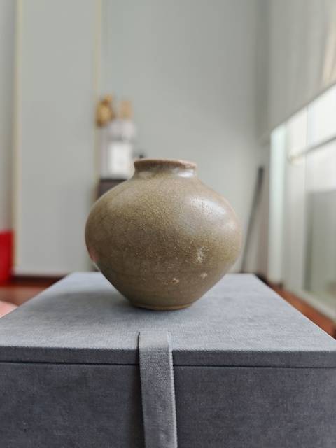 古玩陶瓷宋元龍泉窯水盂真品鑒賞圖