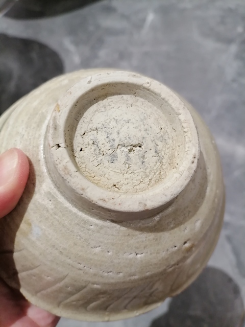古玩陶瓷青白釉刻花葵口碗真品鑒賞圖