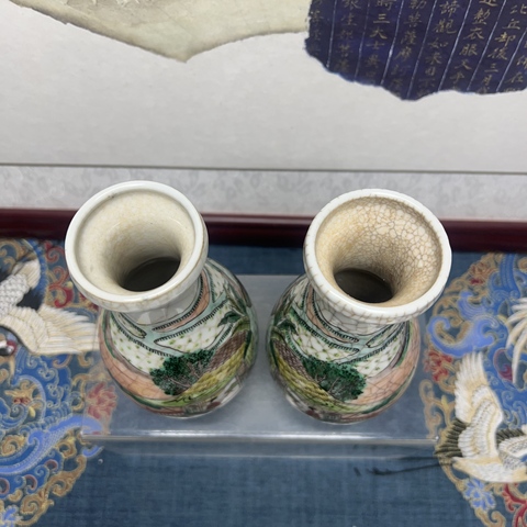 古玩陶瓷哥釉五彩人物故事紋盤口瓶真品鑒賞圖