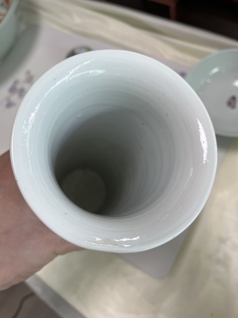 古玩陶瓷青花童子抱瓶圖箭筒真品鑒賞圖