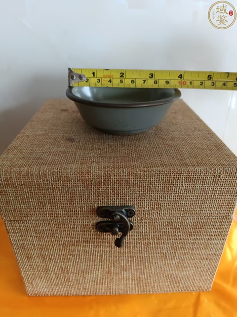 古玩陶瓷龍泉仿官青瓷直壁洗真品鑒賞圖