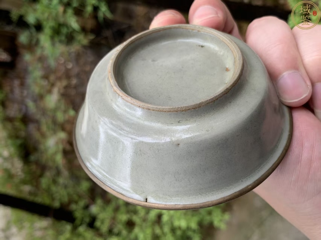 古玩陶瓷龍泉仿官青瓷直壁洗真品鑒賞圖