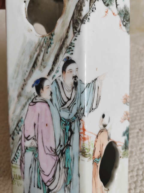 古玩陶瓷淺降人物帽筒真品鑒賞圖