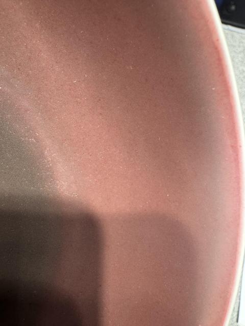 古玩陶瓷霽紅釉盤真品鑒賞圖