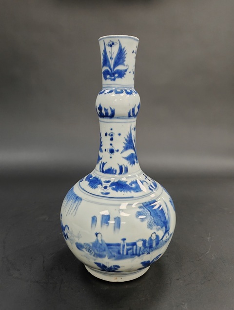 古玩陶瓷青花人物故事紋蒜頭瓶真品鑒賞圖