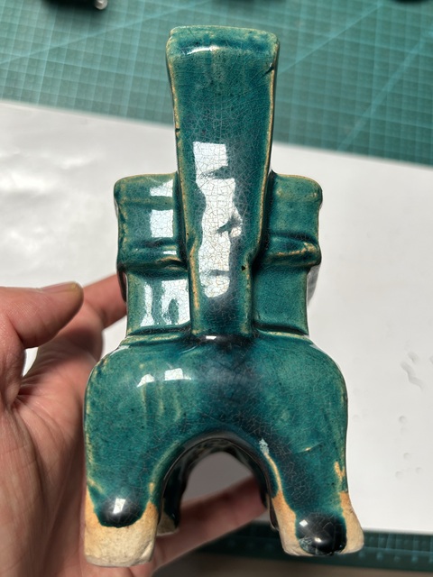 古玩陶瓷吉語紋綠釉印花鼎式香爐真品鑒賞圖