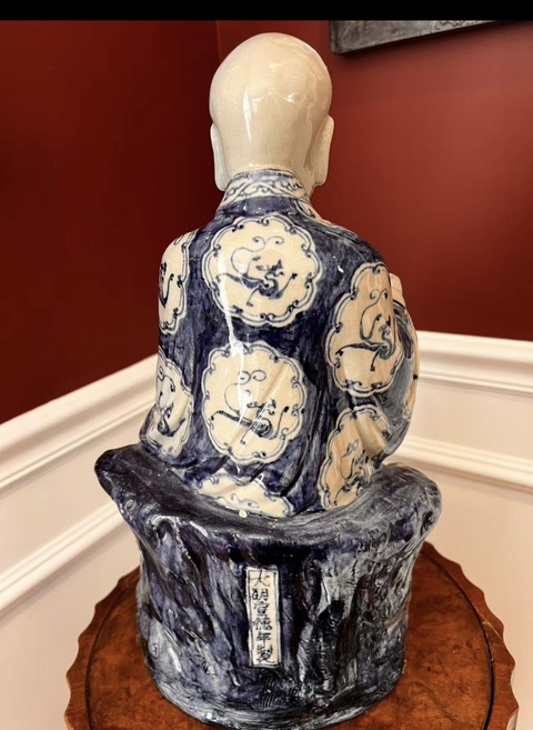 古玩陶瓷青花羅漢塑像真品鑒賞圖