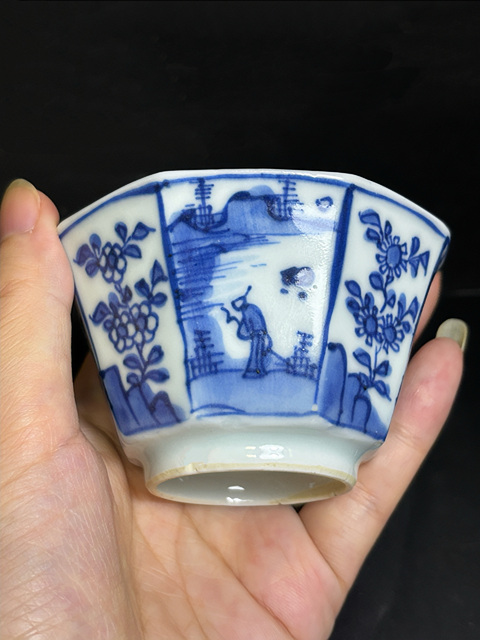 古玩陶瓷清康熙 青花山水樓閣高士圖大八方杯拍賣(mài)，當(dāng)前價(jià)格1880元
