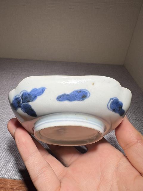 古玩陶瓷青花加彩過墻龍倭角碟真品鑒賞圖