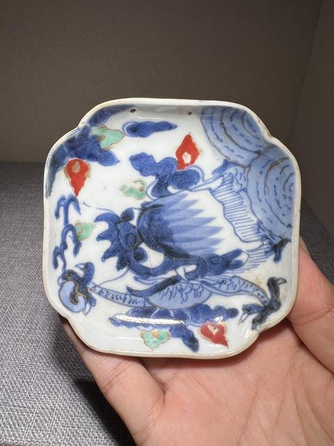 古玩陶瓷青花加彩過墻龍倭角碟真品鑒賞圖