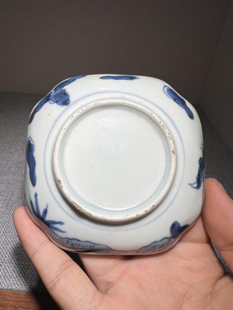 古玩陶瓷青花加彩過墻龍倭角碟真品鑒賞圖