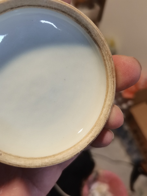 古玩陶瓷蟲草紋印泥盒真品鑒賞圖