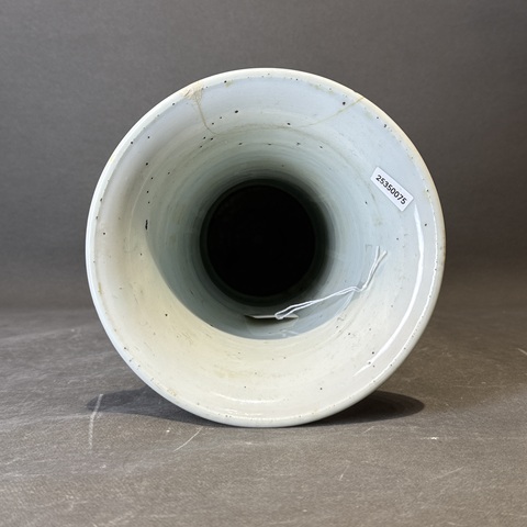 古玩陶瓷青花五彩人物紋花觚真品鑒賞圖