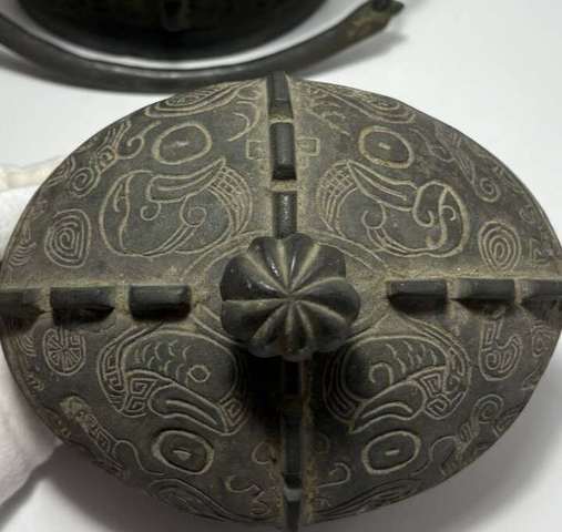 古玩銅器銅提梁壺真品鑒賞圖