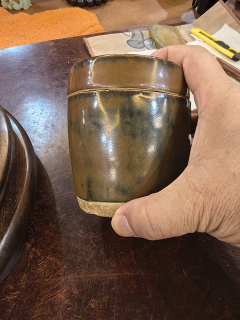 古玩陶瓷紫金釉蓋缸真品鑒賞圖