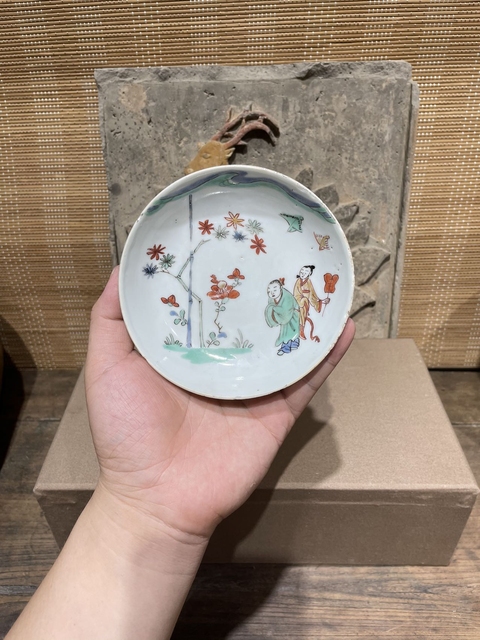 古玩陶瓷清早期五彩人物故事圖盤真品鑒賞圖