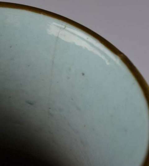 古玩陶瓷雙鋪首淺浮雕瓶真品鑒賞圖