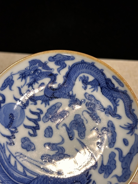 古玩陶瓷清晚期 青花龍鳳紋盤真品鑒賞圖