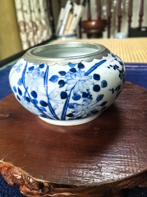古玩陶瓷青花花卉紋水洗真品鑒賞圖