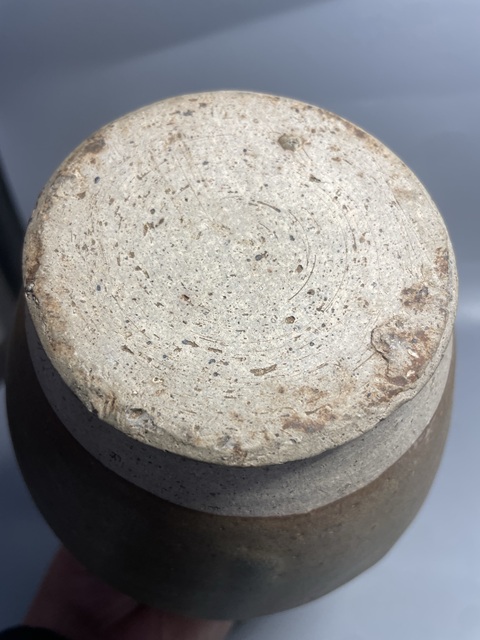 古玩陶瓷耀州窯茶葉末釉執壺真品鑒賞圖