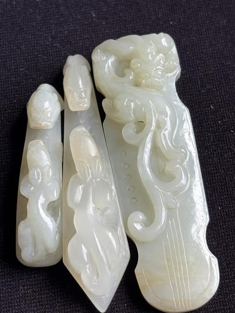 古玩玉器和田碧玉帶鉤真品鑒賞圖