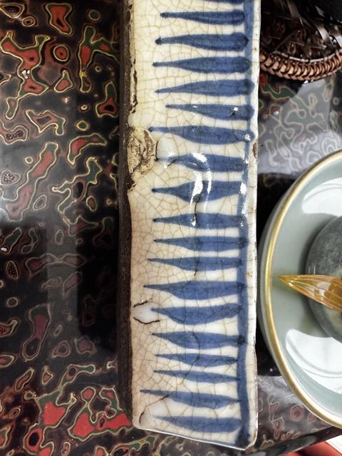 古玩陶瓷嬰戲紋青花盤真品鑒賞圖