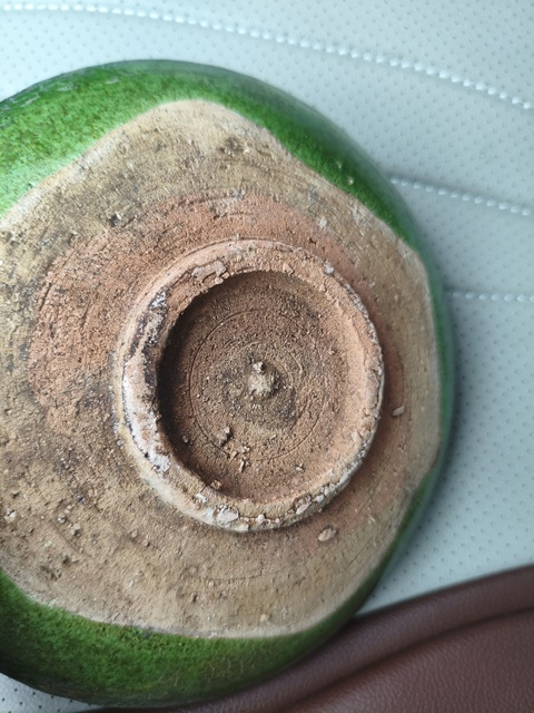 古玩陶瓷遼綠釉盤真品鑒賞圖